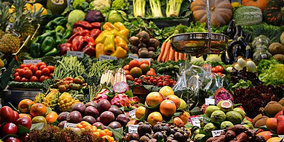 Slow food: molto più di quello che mangiamo. Presentazione e aperitivo