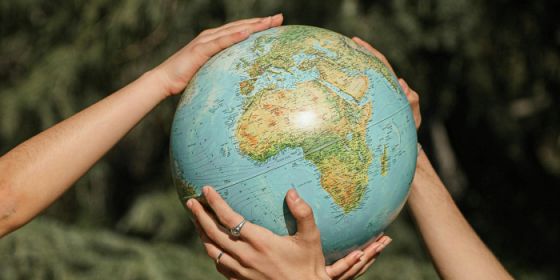 Presentazione della Piazza per il disarmo climatico e incontro con Roberto Cazzolla Gatti