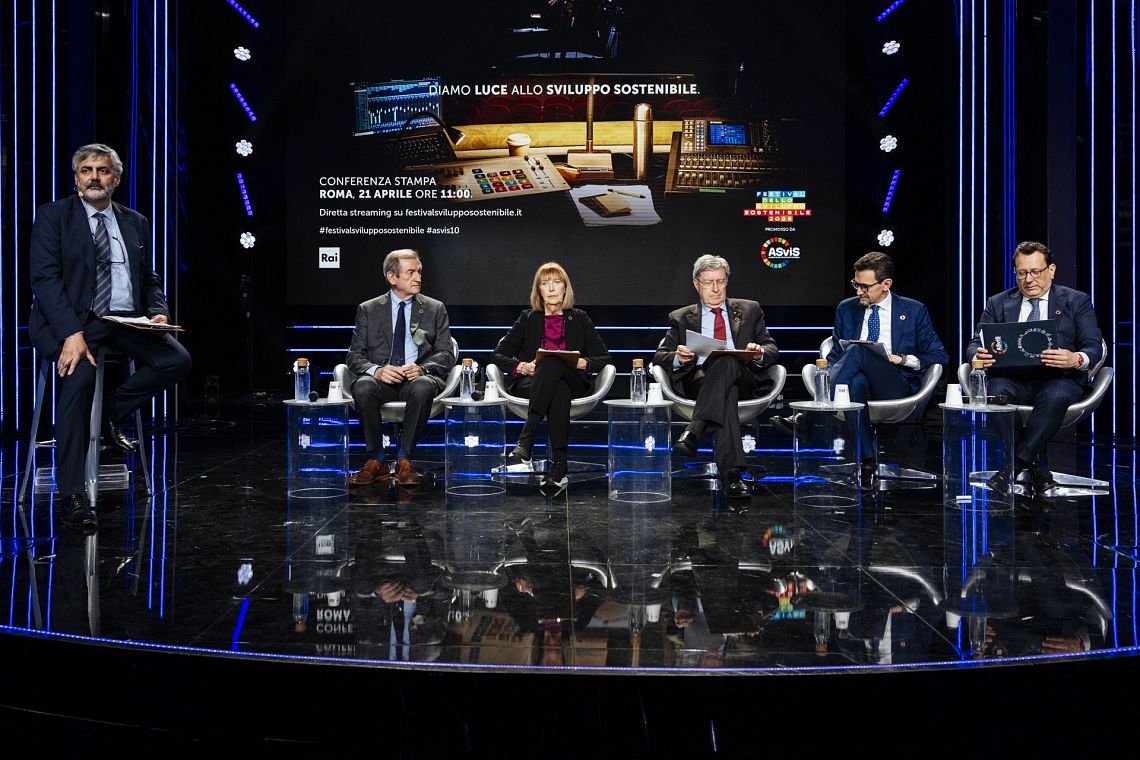 Presentato il Festival 2026: oltre 600 eventi per “dare luce alla sostenibilità”